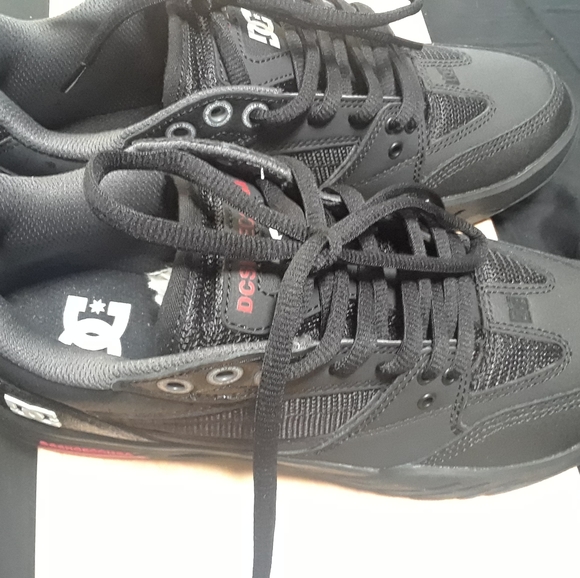 DC shoes maswell black/red size 8 - Picture 3 of 6